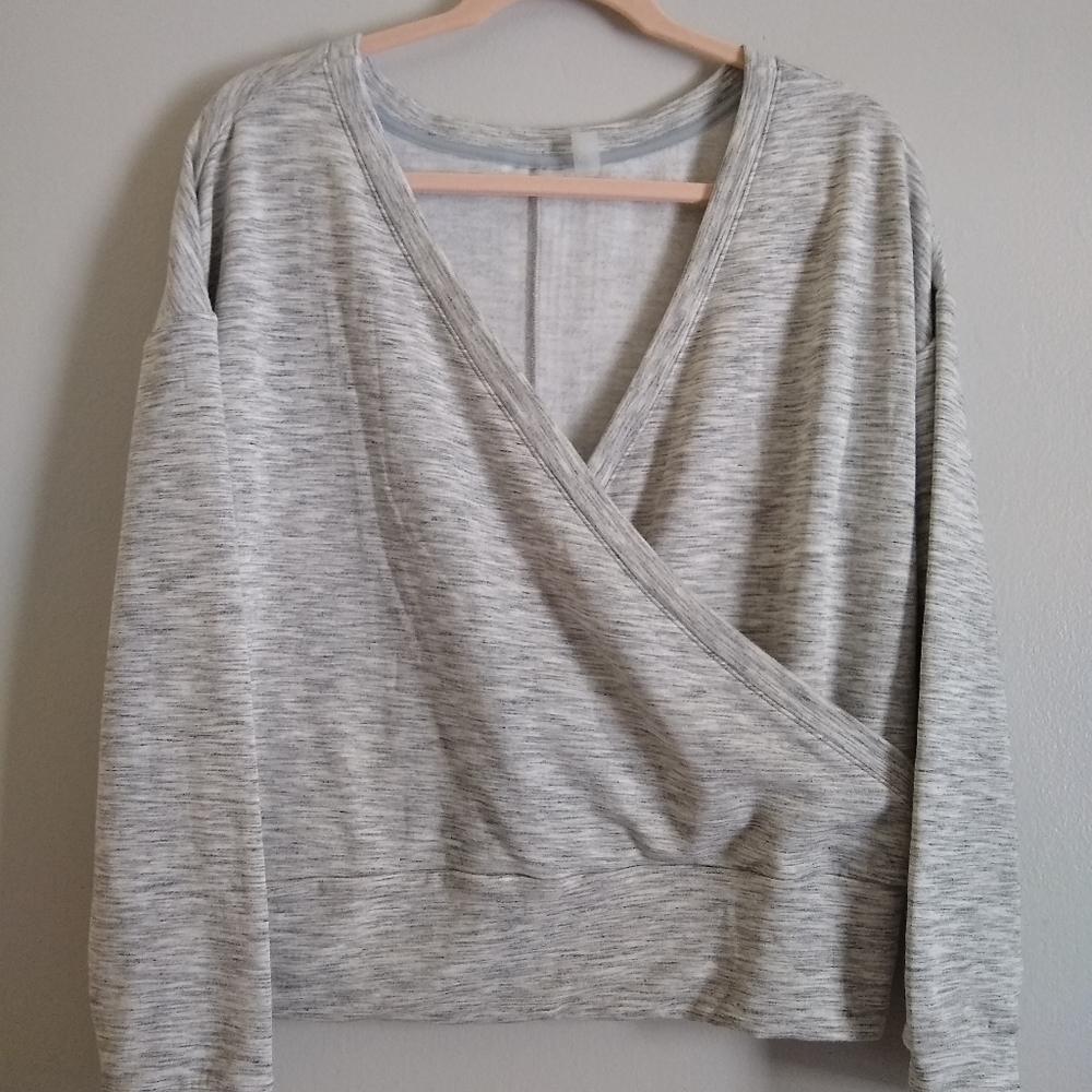 Zella Women's Peaceful Wrap Pullover Size XS Light Gray NWOT